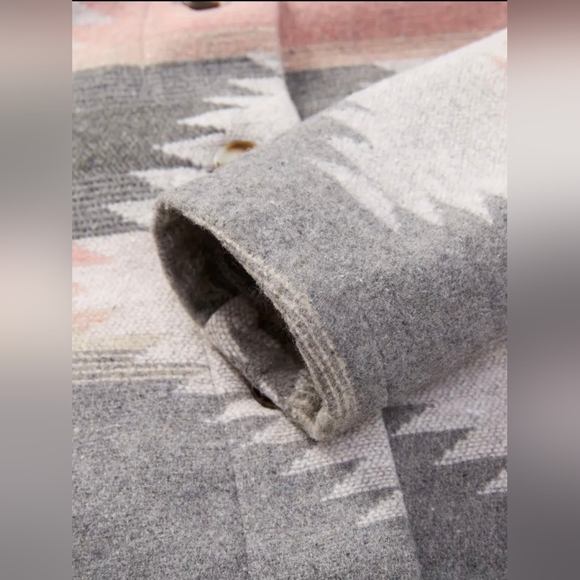 Aztec Print Shacket - Picture 4 of 8